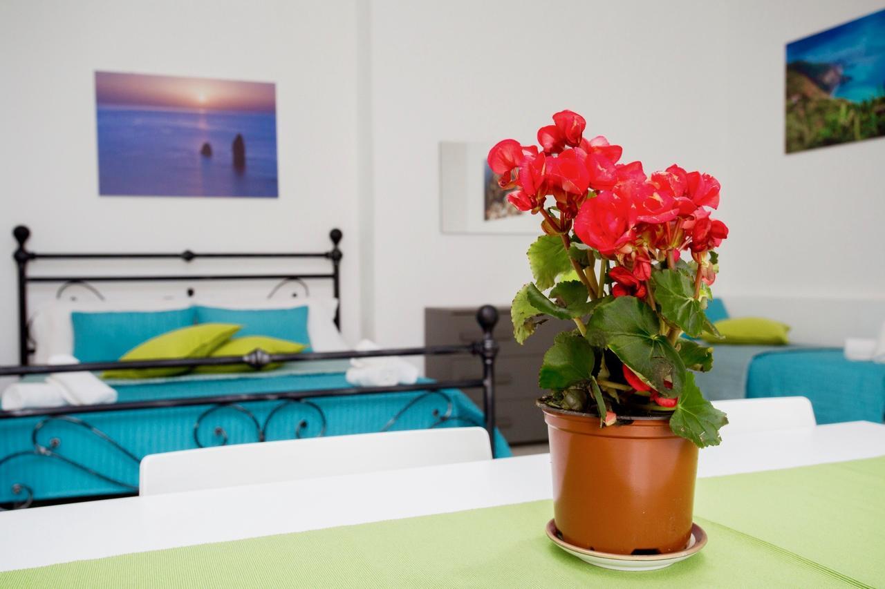 Il Veliero Blu B&B Lipari Centro Ngoại thất bức ảnh